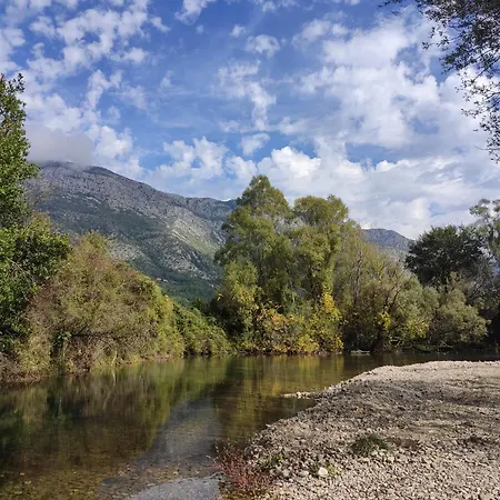 Lägenhet Uros In Nature With Pool *